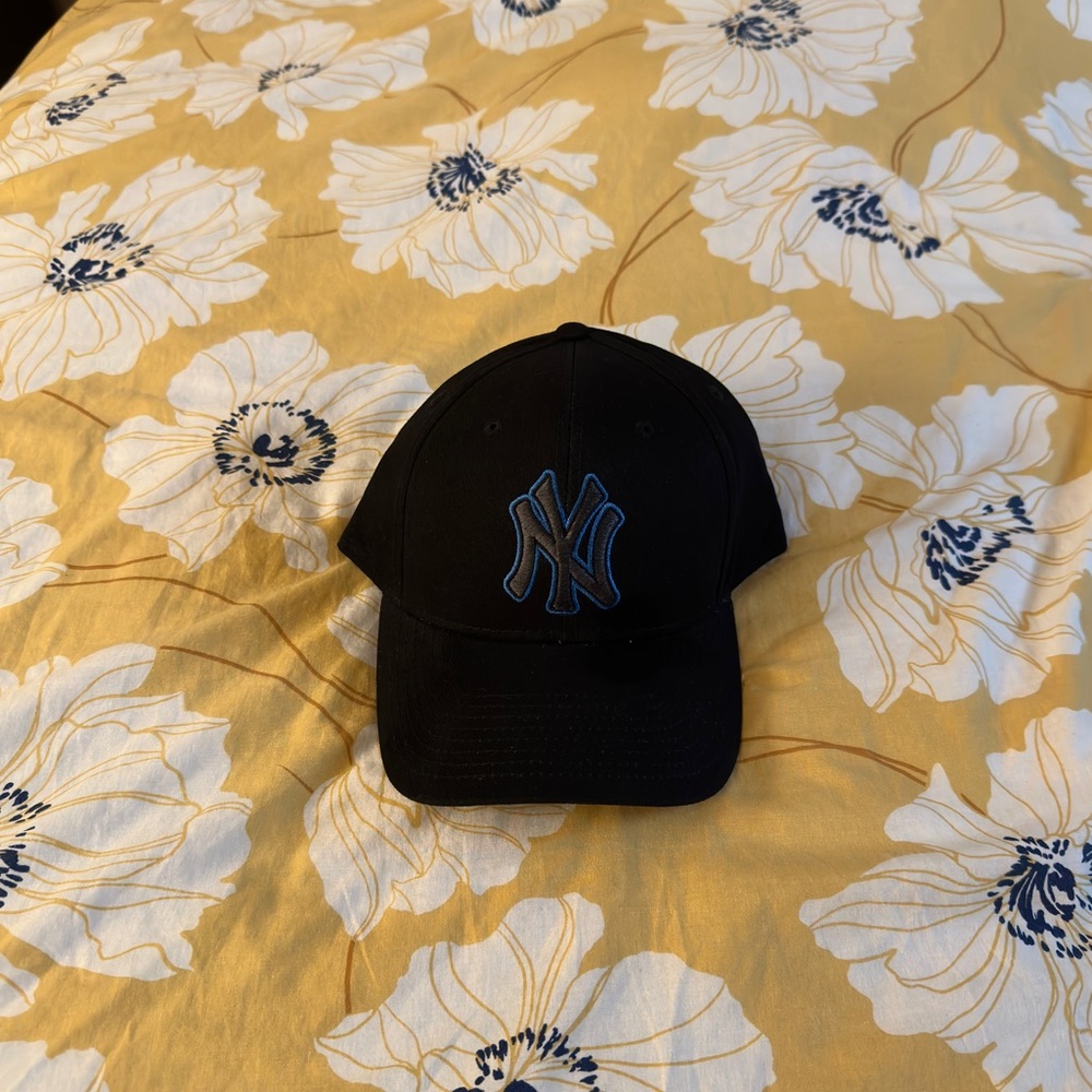 New York Yankees Adjustable Hat